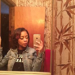 Meet your Posher, Aniya